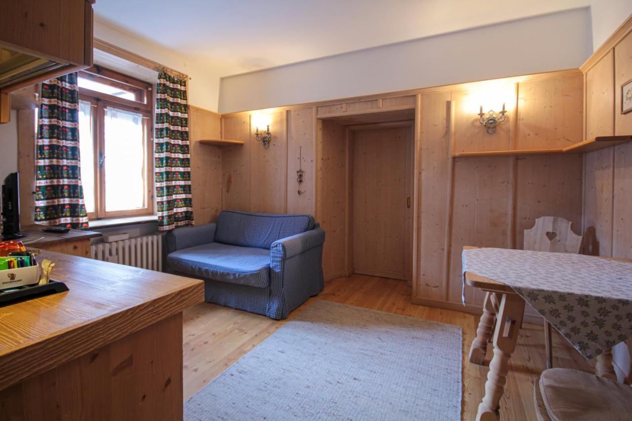 Hotel Villa Alpina ***S 코르티나 담페조 외부 사진