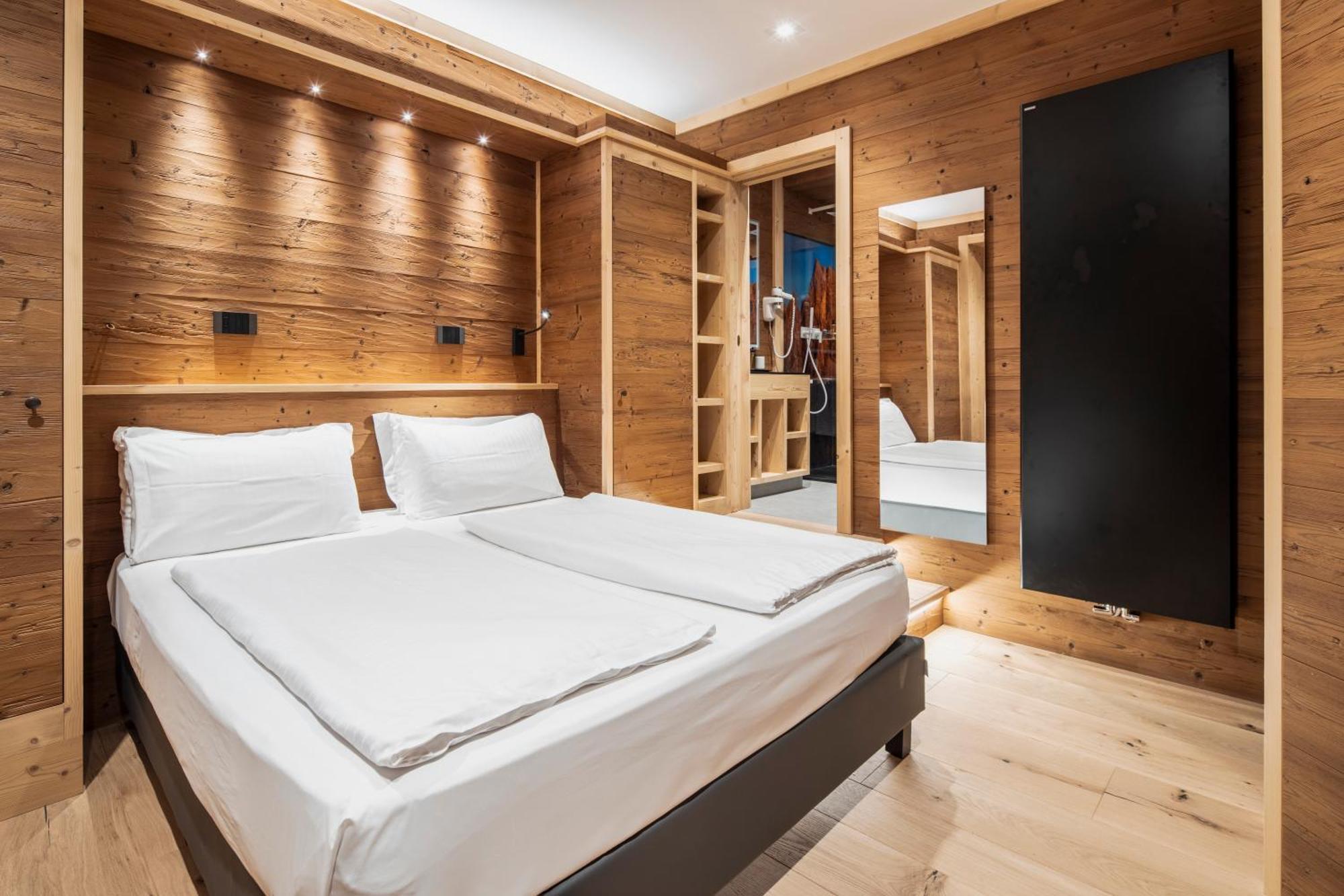 Hotel Villa Alpina ***S 코르티나 담페조 외부 사진