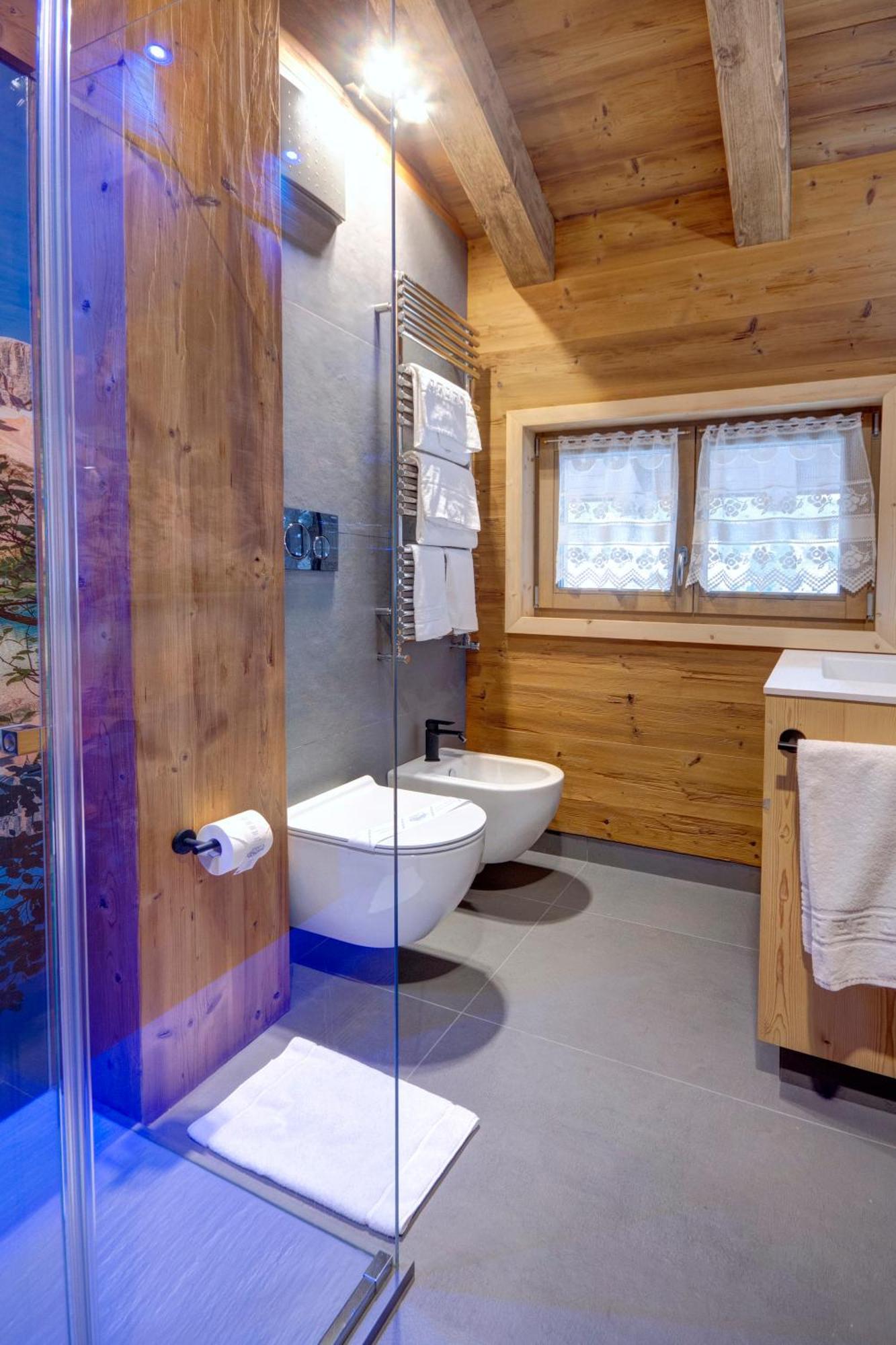Hotel Villa Alpina ***S 코르티나 담페조 외부 사진