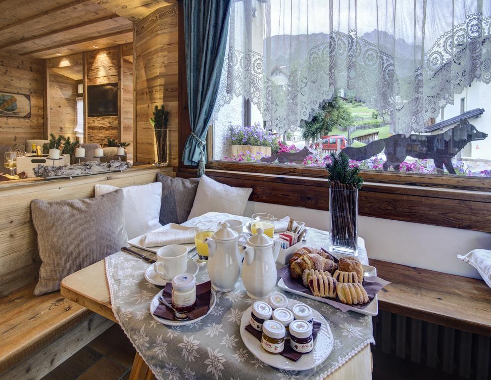 Hotel Villa Alpina ***S 코르티나 담페조 외부 사진