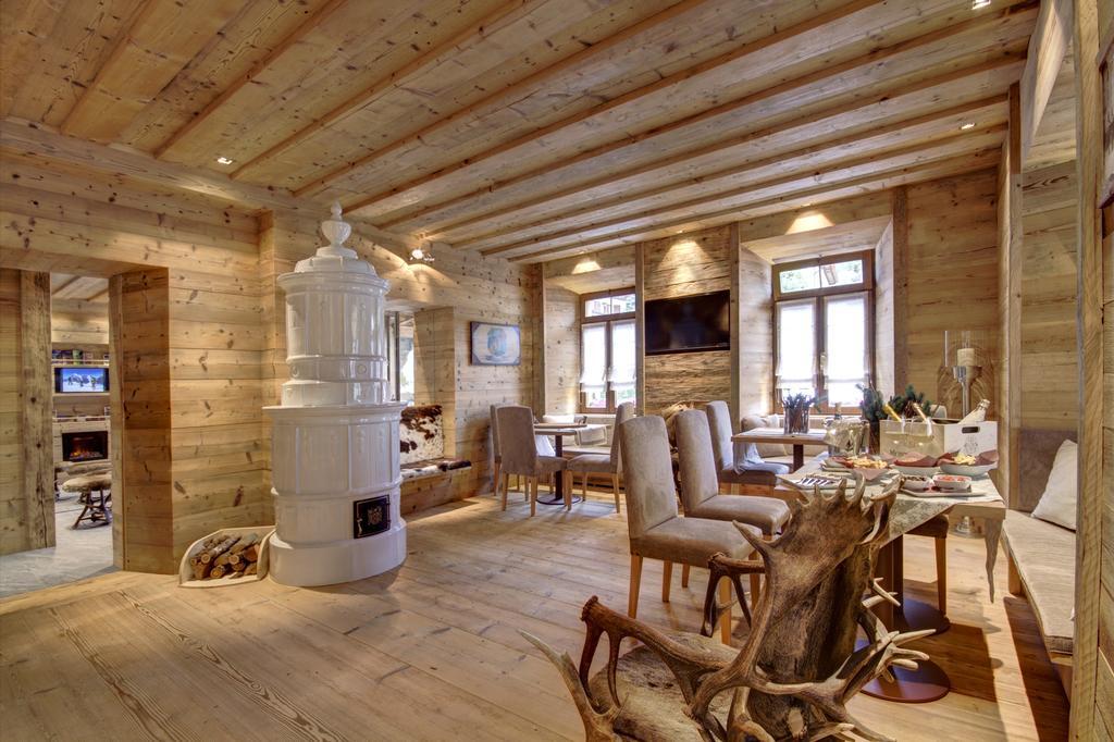 Hotel Villa Alpina ***S 코르티나 담페조 외부 사진