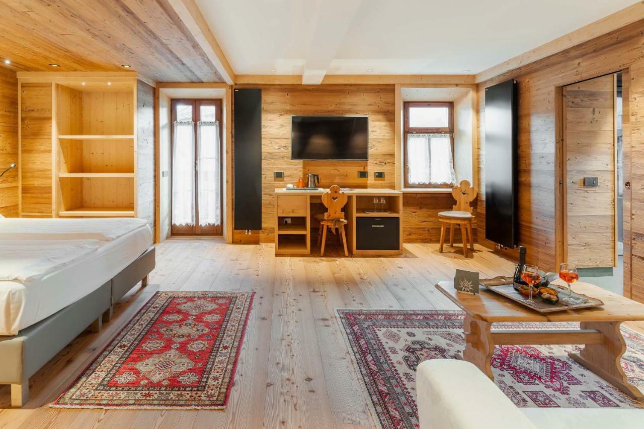 Hotel Villa Alpina ***S 코르티나 담페조 외부 사진